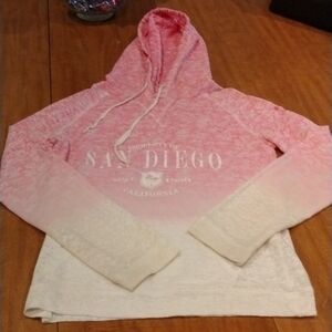 𝅺CALIFORNIA hoodie size medium